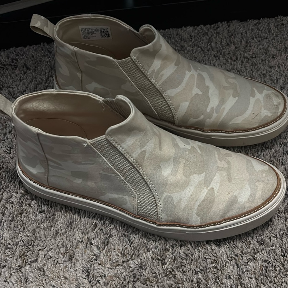 Toms high top canvas sneakers